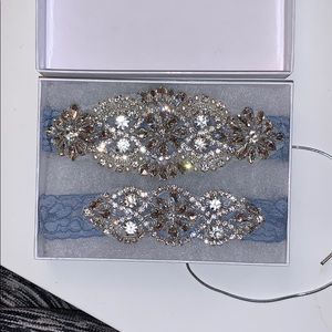 Set of bridal garters
